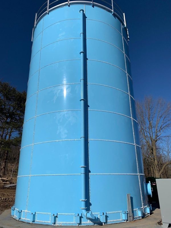 22,000 Gallon Carbon Bolted Steel Tank, Low Profile Roof - Diameter: 21' Peak Height: 8'